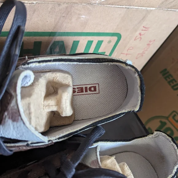 Diesel tennis shoes - Picture 7 of 9